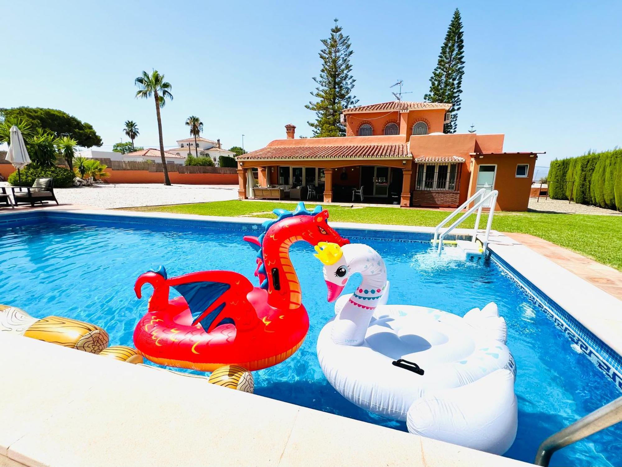 Villa Summer Sol Mediterranea Alhaurín de la Torre Exterior foto